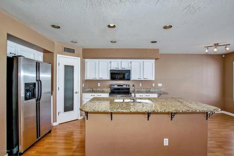 2036 E Angela Dr, Phoenix, AZ 85022 photo 9