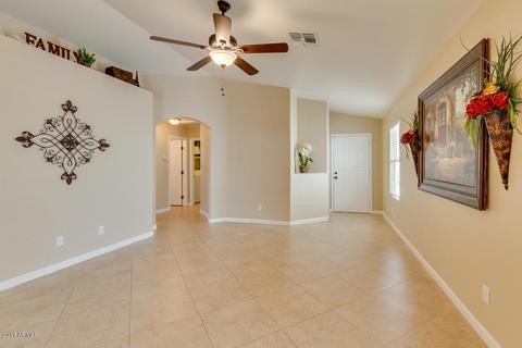 3235 E Kerry Ln, Phoenix, AZ 85050 photo 6