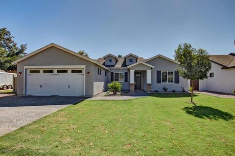3705 E Piccadilly Rd, Phoenix, AZ 85018 photo 1