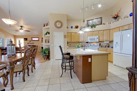 1109 E Blackhawk Dr, Phoenix, AZ 85024 photo 4