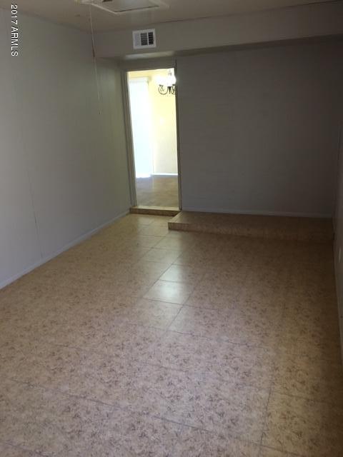 3208 N 64th Dr, Phoenix, AZ 85033 photo 16