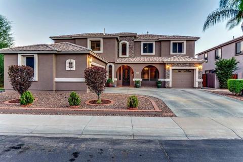 1649 E Iris Dr, Chandler, AZ 85286 photo 2