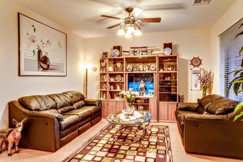1649 E Iris Dr, Chandler, AZ 85286 photo 4