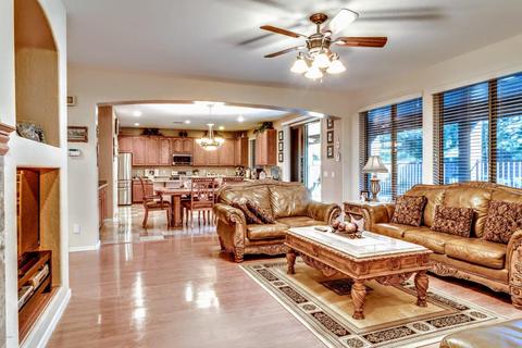 1649 E Iris Dr, Chandler, AZ 85286 photo 9