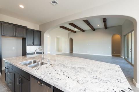2908 E Branham Ln, Phoenix, AZ 85042 photo 4
