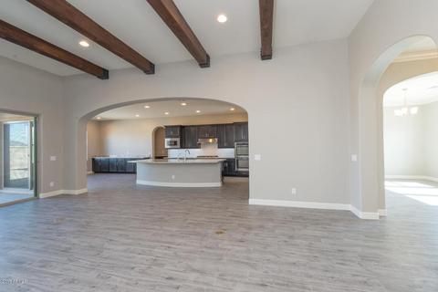 2908 E Branham Ln, Phoenix, AZ 85042 photo 8