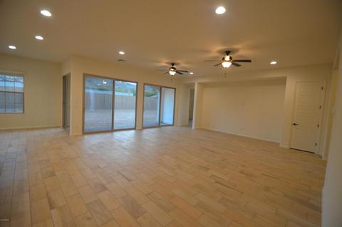 3007 E Harwell Rd, Phoenix, AZ 85042 photo 12