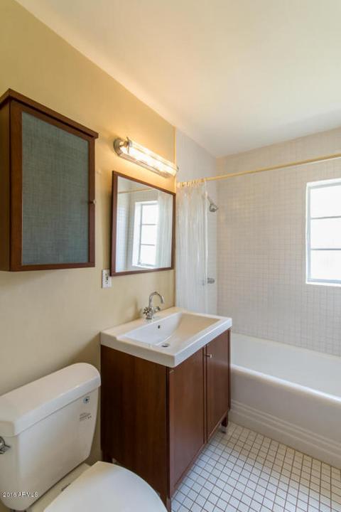 31 E Woodward Dr, Phoenix, AZ 85004 photo 15