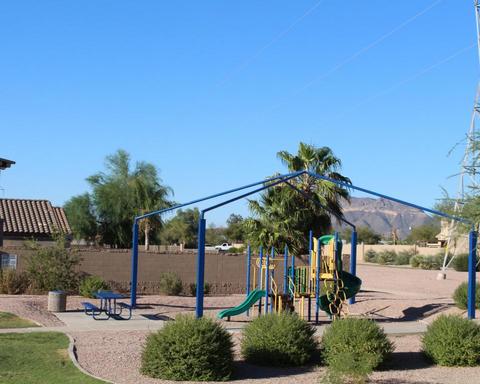 10128 E Capri Ave, Mesa, AZ 85208 photo 4