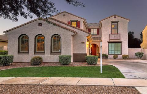4444 E Maplewood St, Gilbert, AZ 85297 photo 1
