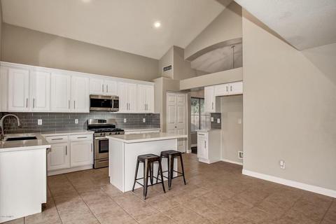 3433 E Bruce Ave, Gilbert, AZ 85234 photo 3
