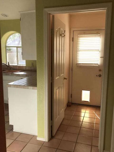 3607 E Taro Ln, Phoenix, AZ 85050 photo 6