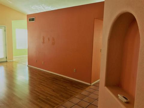 3607 E Taro Ln, Phoenix, AZ 85050 photo 3