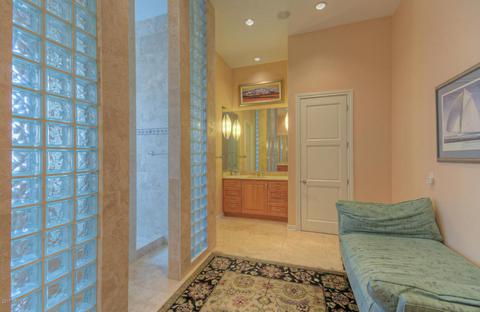 306 E Wexford Cv, Phoenix, AZ 85020 photo 15