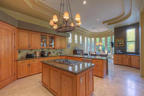 306 E Wexford Cv, Phoenix, AZ 85020 photo 10