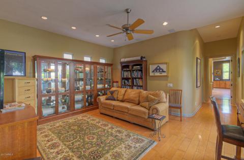 306 E Wexford Cv, Phoenix, AZ 85020 photo 17