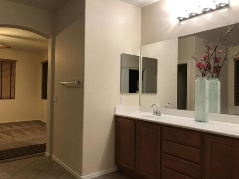 1271 E Nightingale Ln, Gilbert, AZ 85298 photo 21