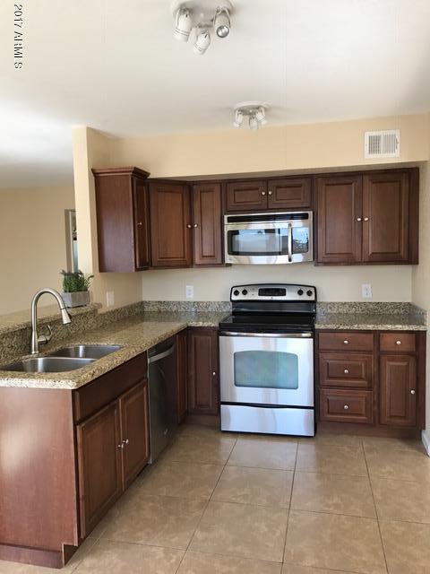 4565 E Mcneil St, Phoenix, AZ 85044 photo 4