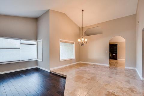4031 E Salinas Ct, Phoenix, AZ 85044 photo 2
