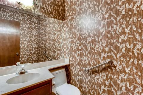 24 E Caribbean Ln, Phoenix, AZ 85022 photo 21