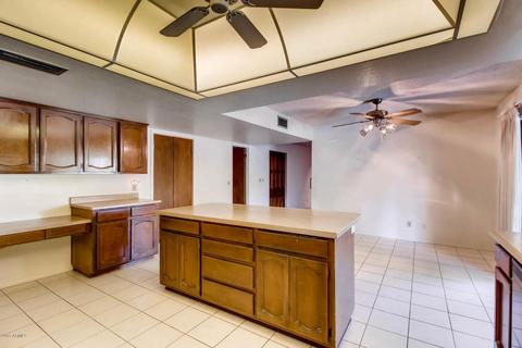 24 E Caribbean Ln, Phoenix, AZ 85022 photo 17