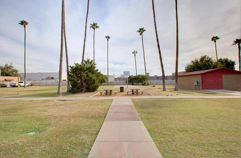 4253 N 68th Ln, Phoenix, AZ 85033 photo 28