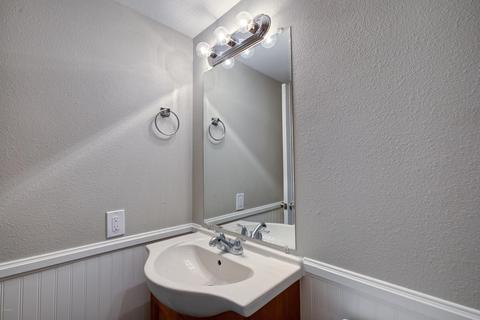 4253 N 68th Ln, Phoenix, AZ 85033 photo 22