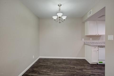 4253 N 68th Ln, Phoenix, AZ 85033 photo 6
