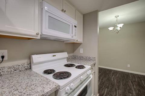4253 N 68th Ln, Phoenix, AZ 85033 photo 9