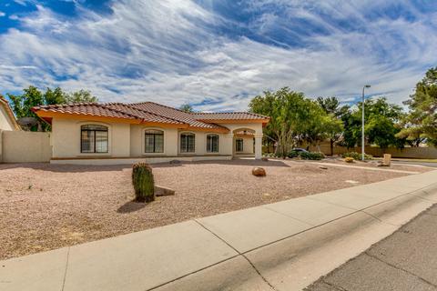 501 E Meadows Ln, Gilbert, AZ 85234 photo 4