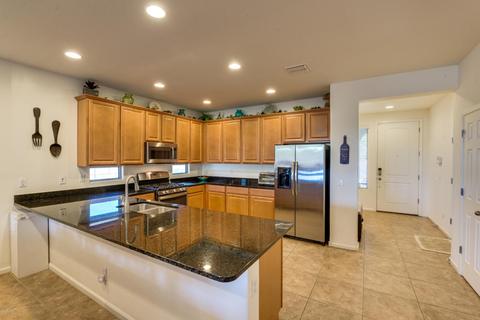 821 E Tekoa Ave, Gilbert, AZ 85298 photo 2