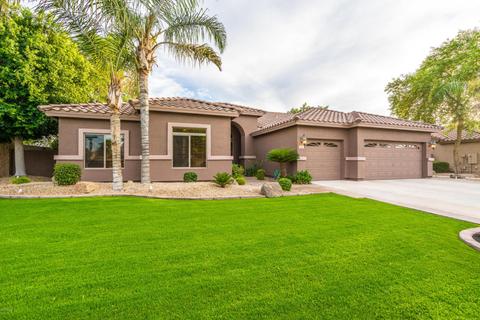 585 E Constitution Dr, Gilbert, AZ 85296 photo 2