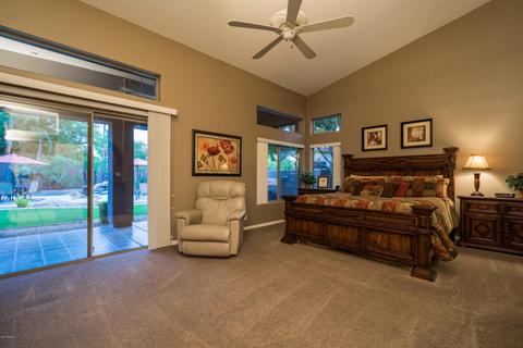 585 E Constitution Dr, Gilbert, AZ 85296 photo 30