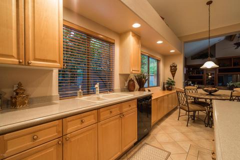 585 E Constitution Dr, Gilbert, AZ 85296 photo 21
