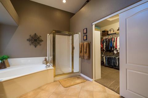 585 E Constitution Dr, Gilbert, AZ 85296 photo 33