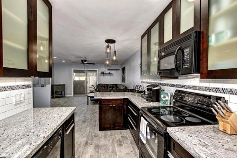 1126 E Cochise Dr, Phoenix, AZ 85020 photo 14