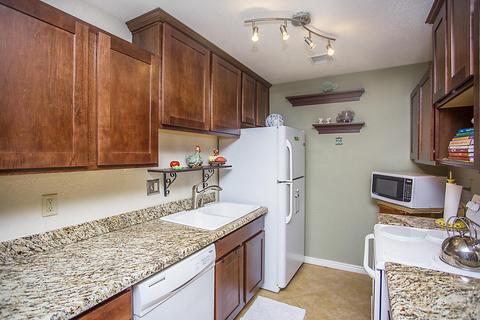 5525 E Thomas Rd #R10, Phoenix, AZ 85018 photo 4