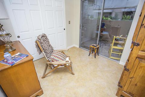5525 E Thomas Rd #R10, Phoenix, AZ 85018 photo 7