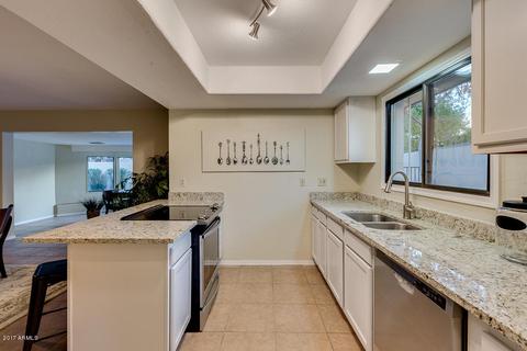 131 E Manhatton Dr, Tempe, AZ 85282 photo 21