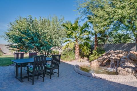 734 W Beth Dr, Phoenix, AZ 85041 photo 9
