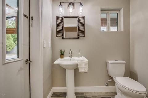 4019 E Mitchell Dr, Phoenix, AZ 85018 photo 15