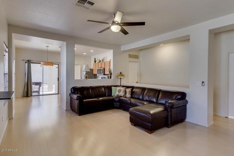1299 S Bridgegate Dr, Gilbert, AZ 85296 photo 2