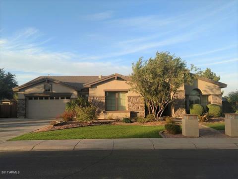 726 E Phelps St, Gilbert, AZ 85295 photo 1