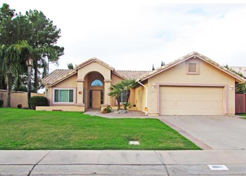 2002 E Cortez Dr, Gilbert, AZ 85234 photo 1