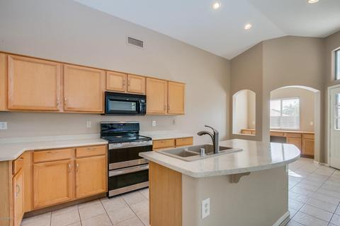 9053 E Hillview Cir, Mesa, AZ 85207 photo 8