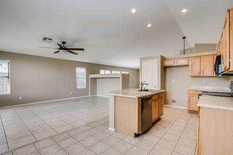 9053 E Hillview Cir, Mesa, AZ 85207 photo 6