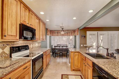 4018 E Summerhaven Dr, Phoenix, AZ 85044 photo 25
