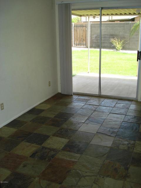 1049 W Apollo Ave, Tempe, AZ 85283 photo 4