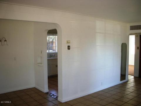 2208 E Flower St, Phoenix, AZ 85016 photo 4