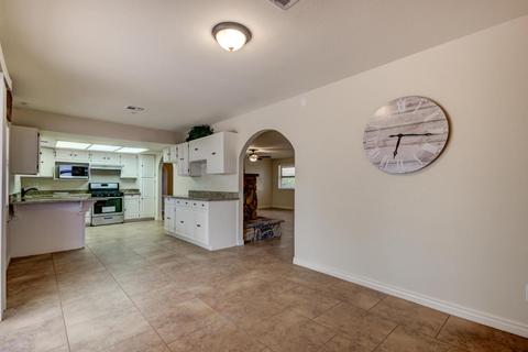914 N Al Sieber Rd, Apache Junction, AZ 85119 photo 14